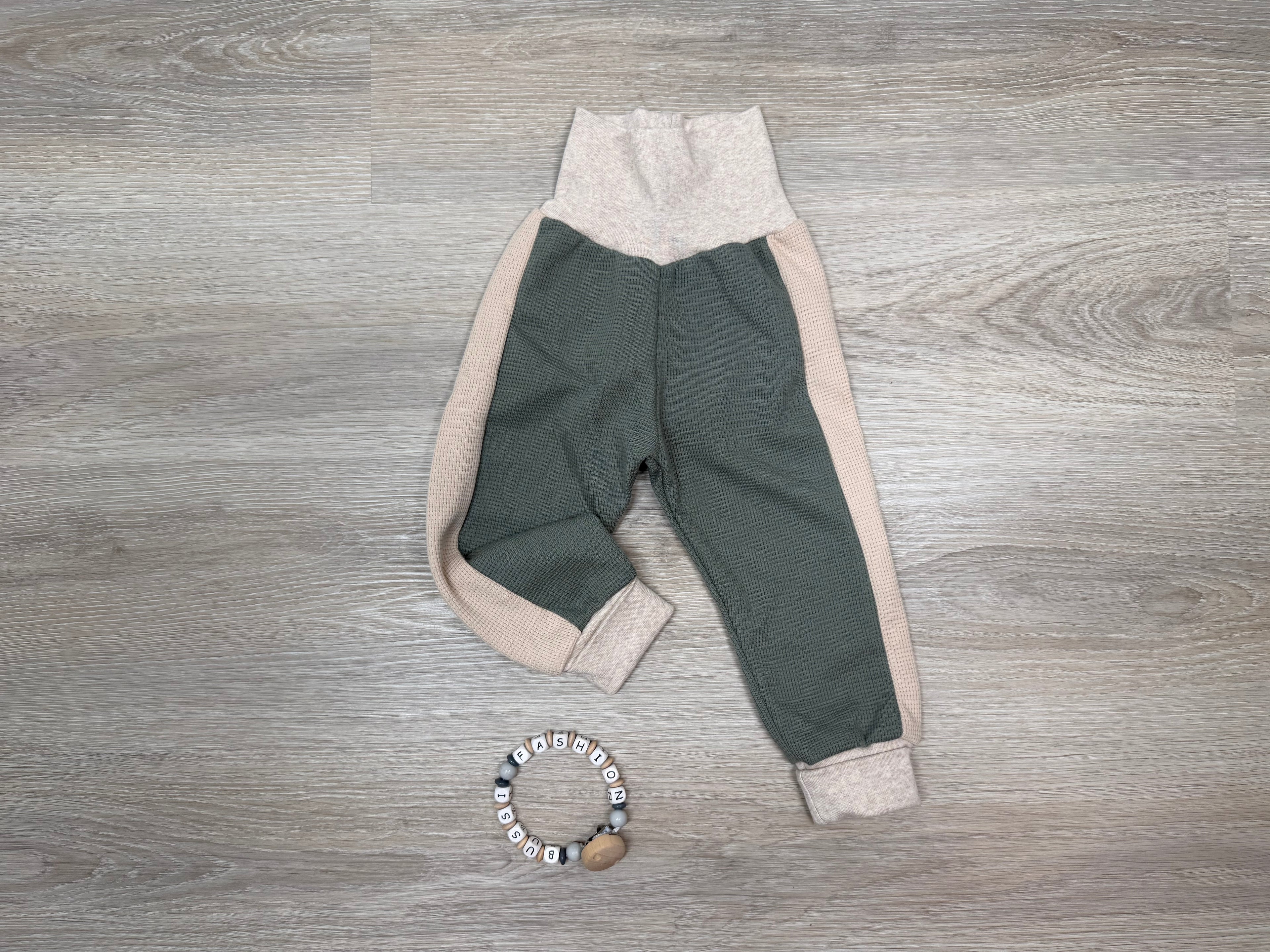 Waffeljogger grün/nude