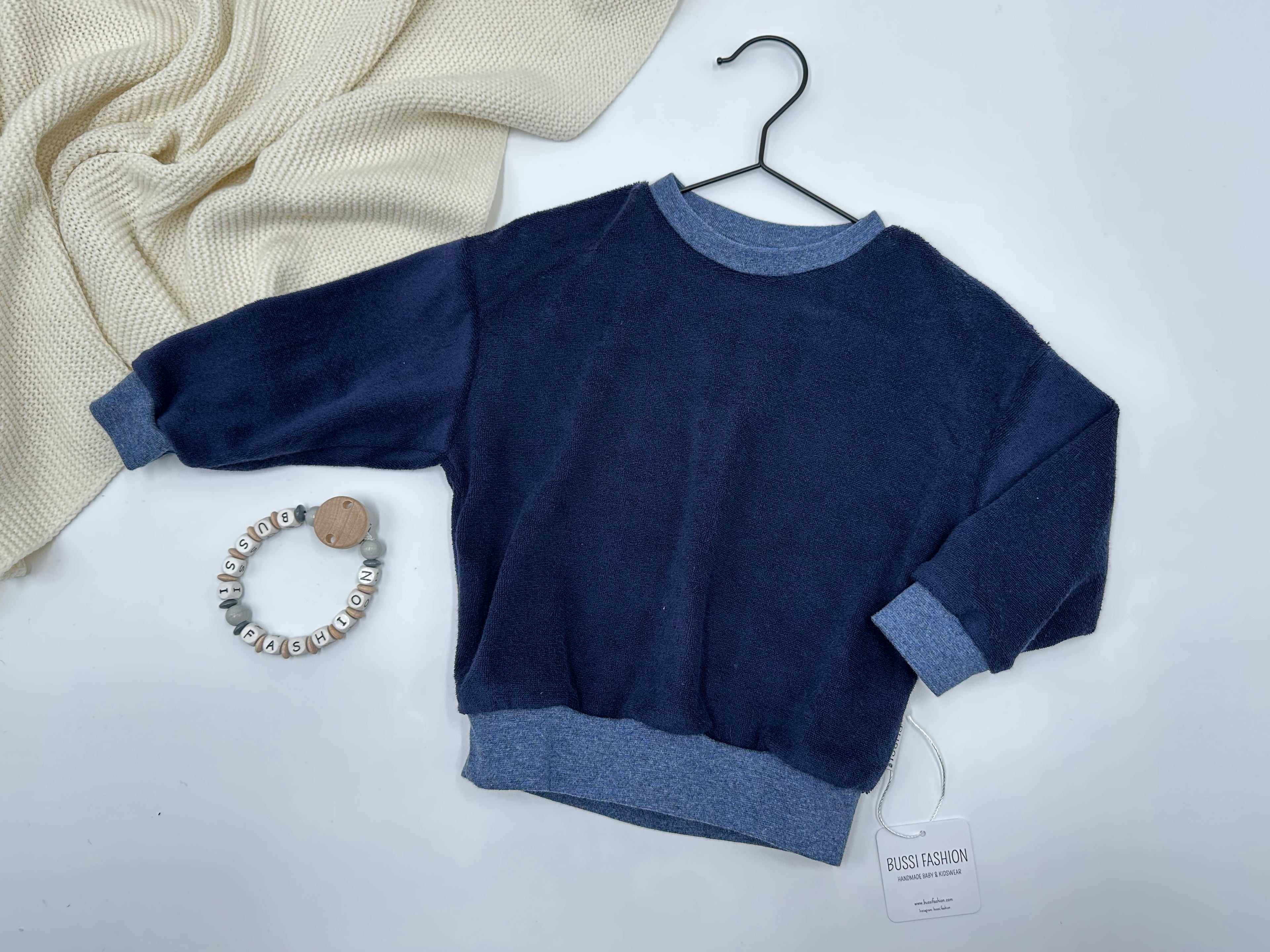 Frotteesweater 80 dark jeans