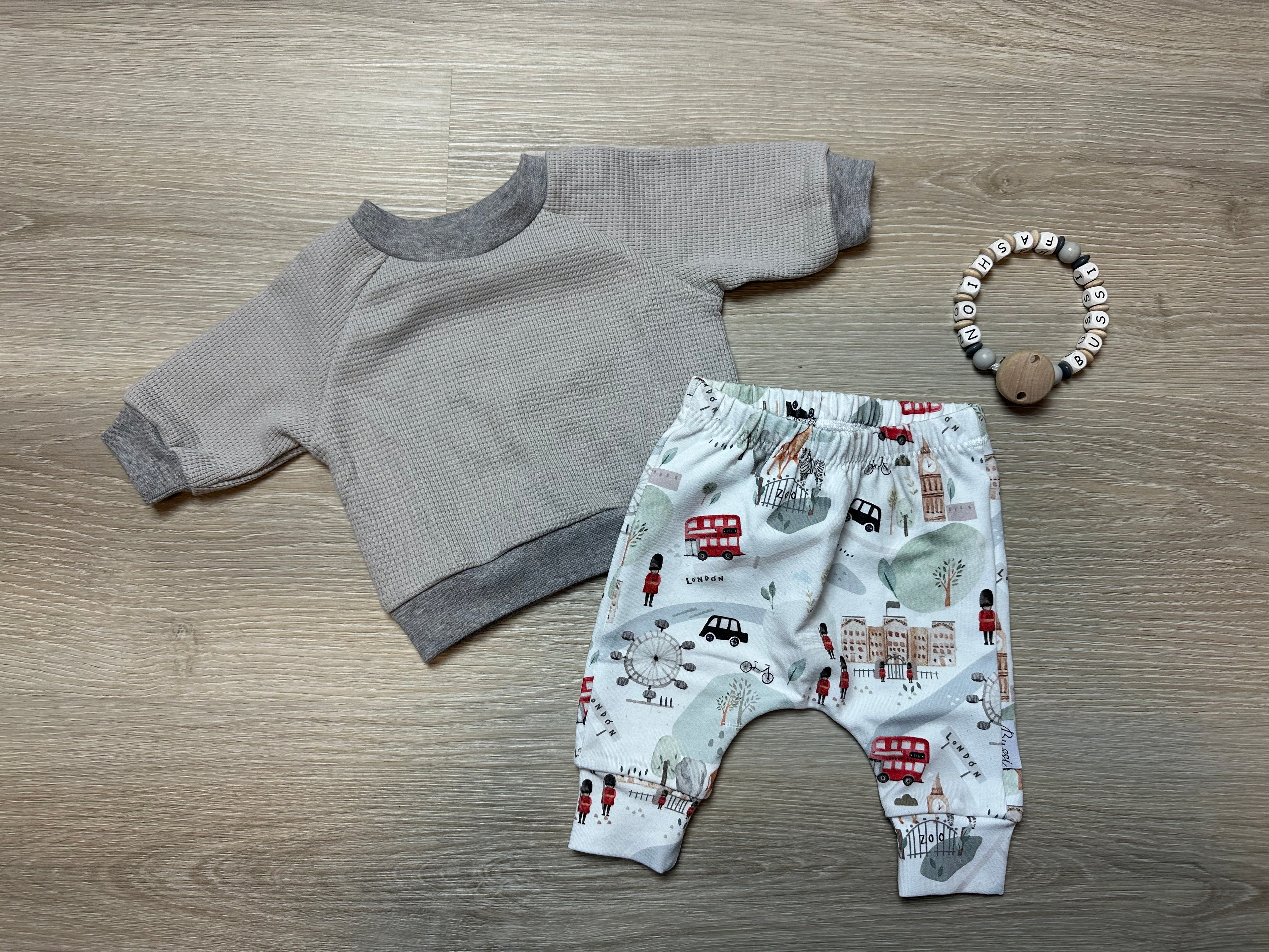 Raglan Sweater & Slim Harem 50 London/grau