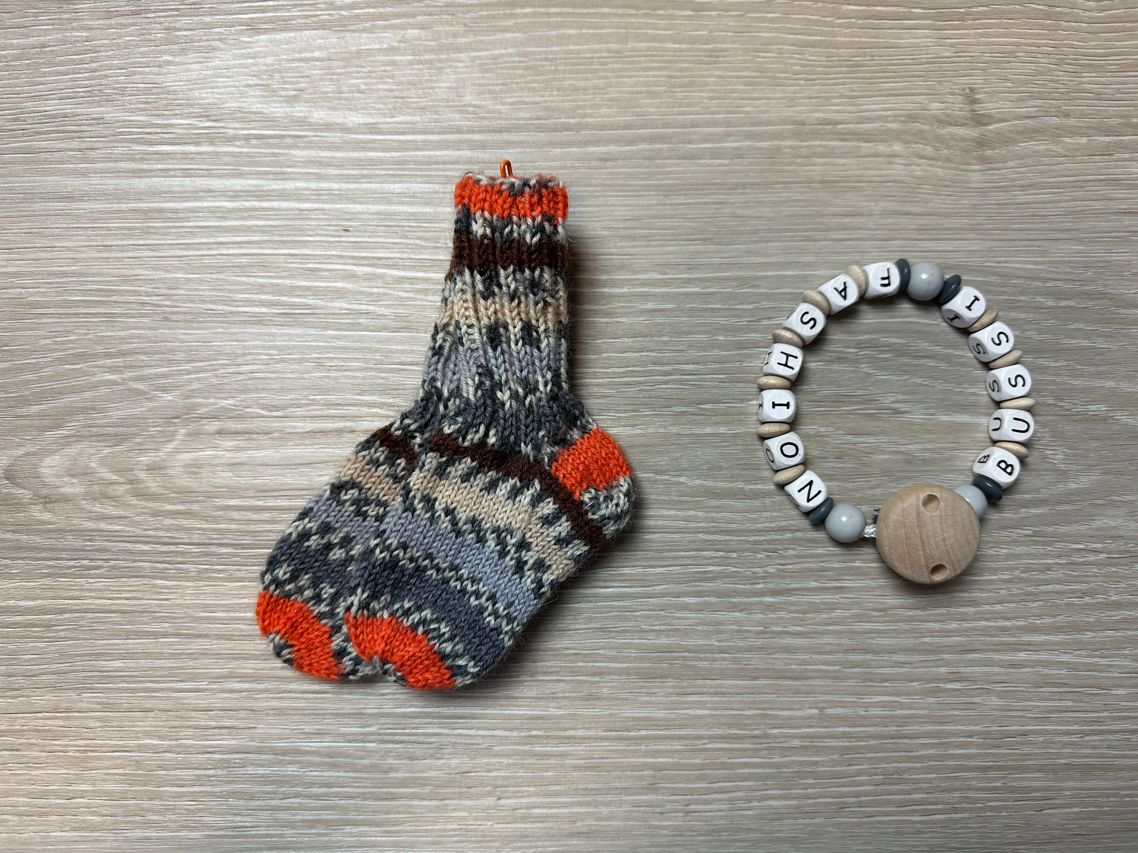 Stricksocken 0-6 Monate