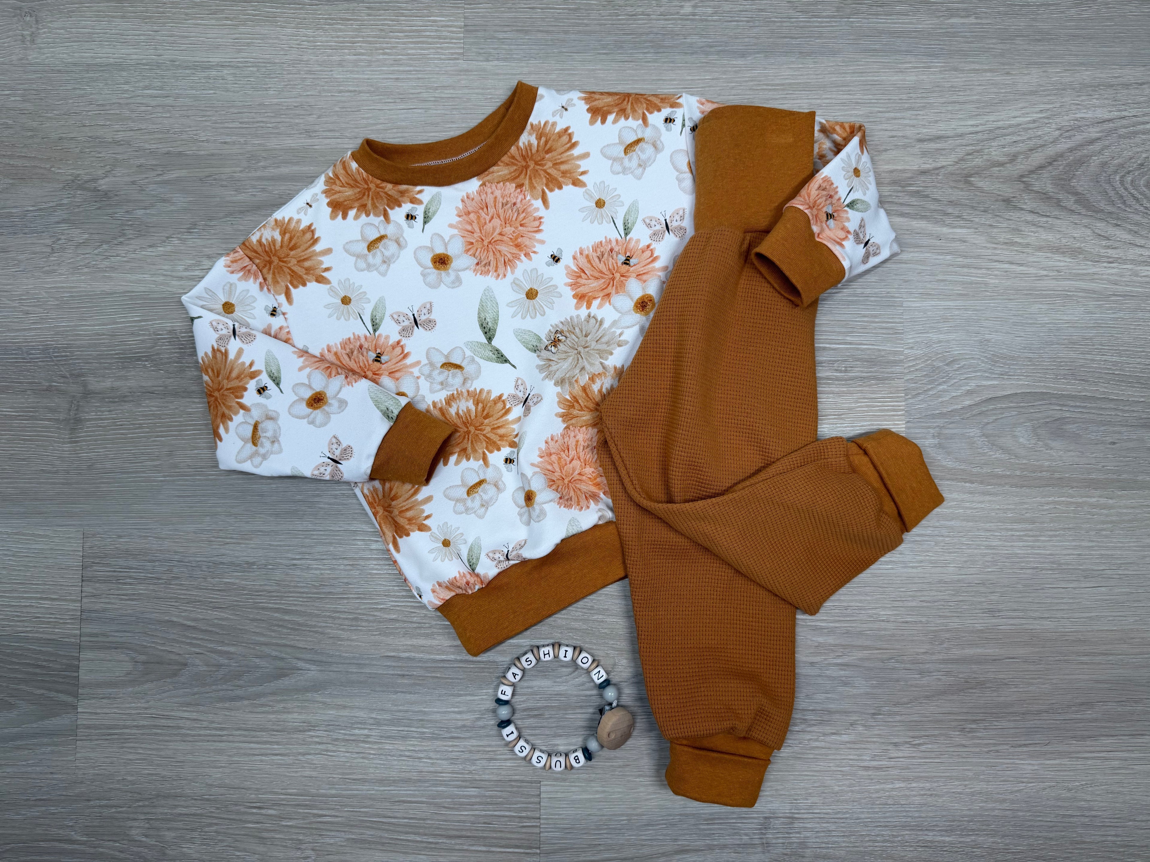 Gelbe Blumen x sunset